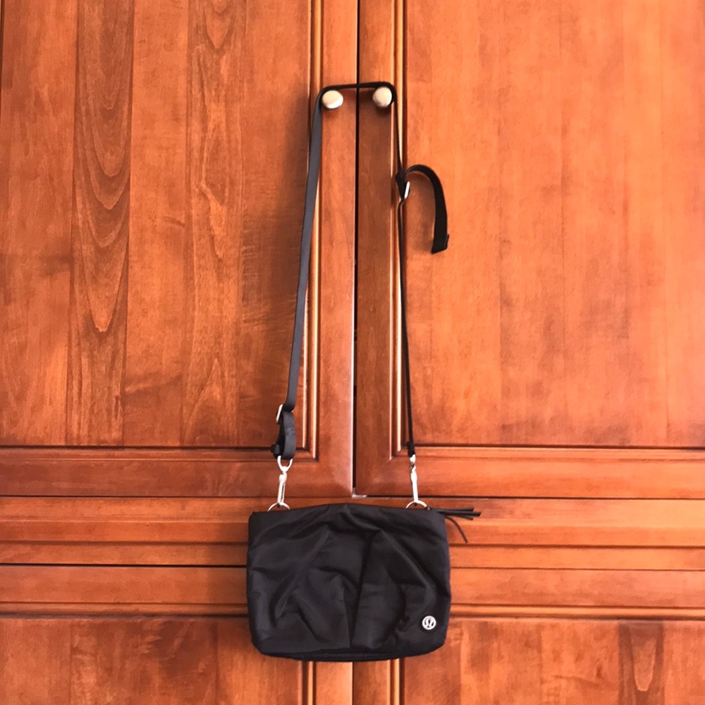 Lululemon crossbody bag
